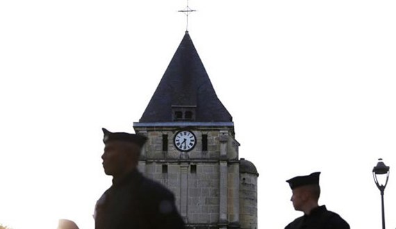 مسلمانان فرانسه روز یکشنبه به کلیساها خواهند رفت